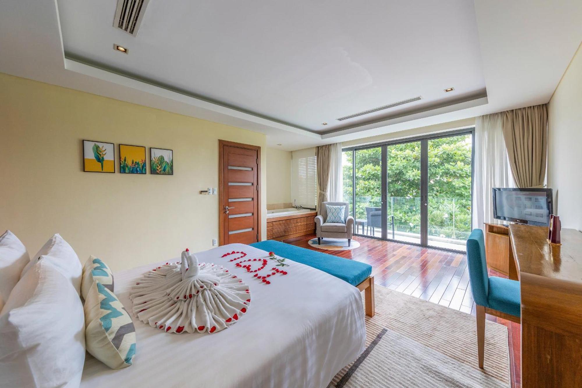 Ocean Villas Danang 4Br Private Pool - Idcwh Buitenkant foto